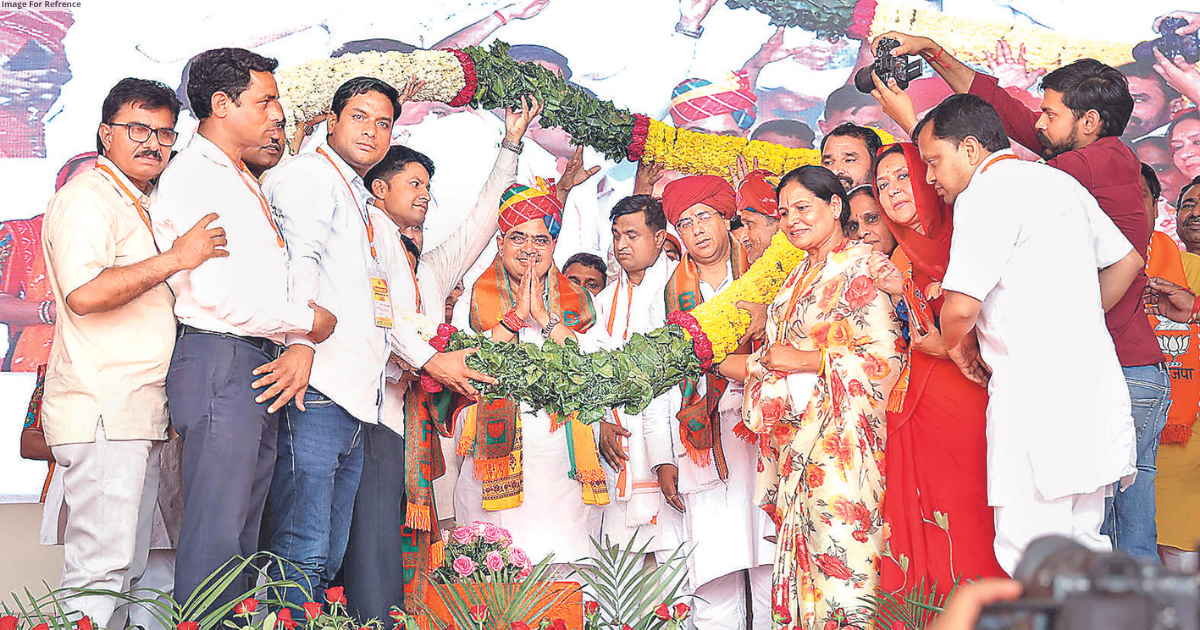 Modi has come from poor family, he knows plight of poor, farmer: CM